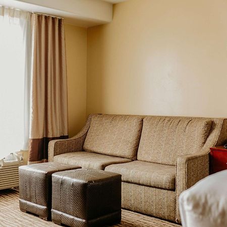 Comfort Inn Pomona Near Fairplex Экстерьер фото