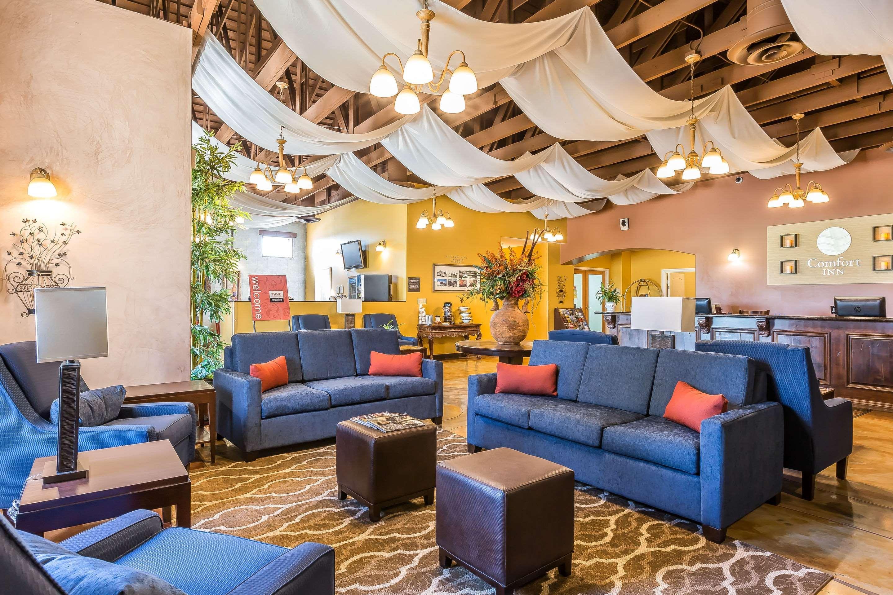 Comfort Inn Pomona Near Fairplex Экстерьер фото