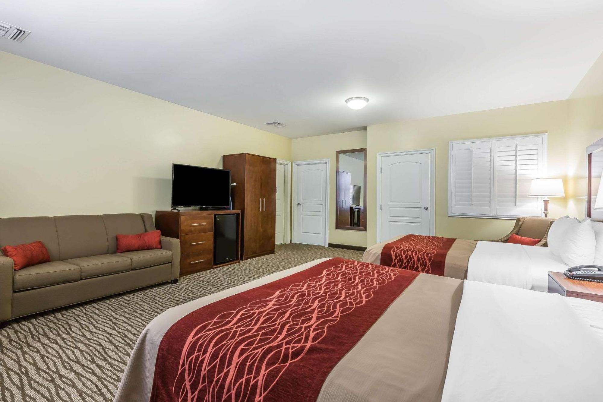 Comfort Inn Pomona Near Fairplex Экстерьер фото