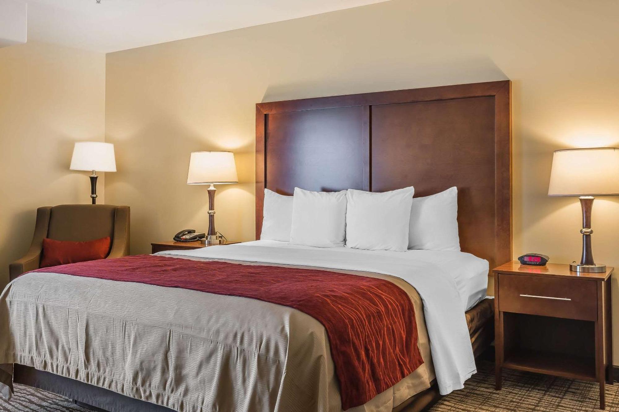 Comfort Inn Pomona Near Fairplex Экстерьер фото
