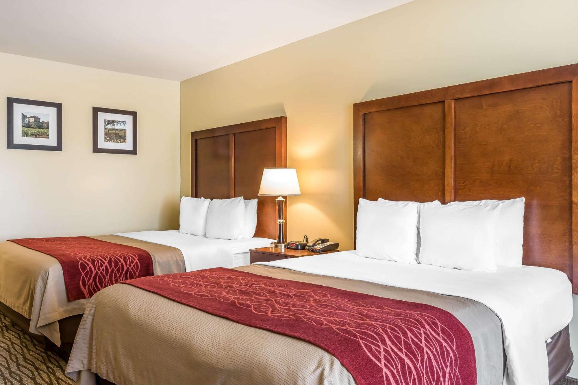 Comfort Inn Pomona Near Fairplex Экстерьер фото